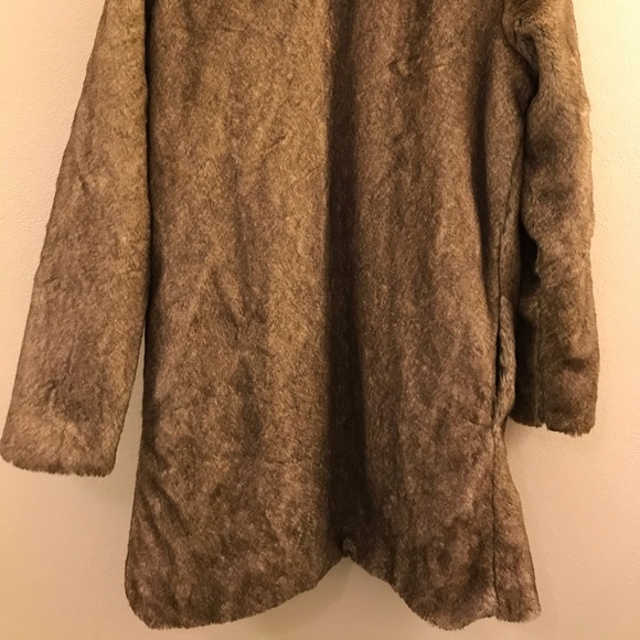 Dream Angel Faux Fur Coat - Picture 3 of 3